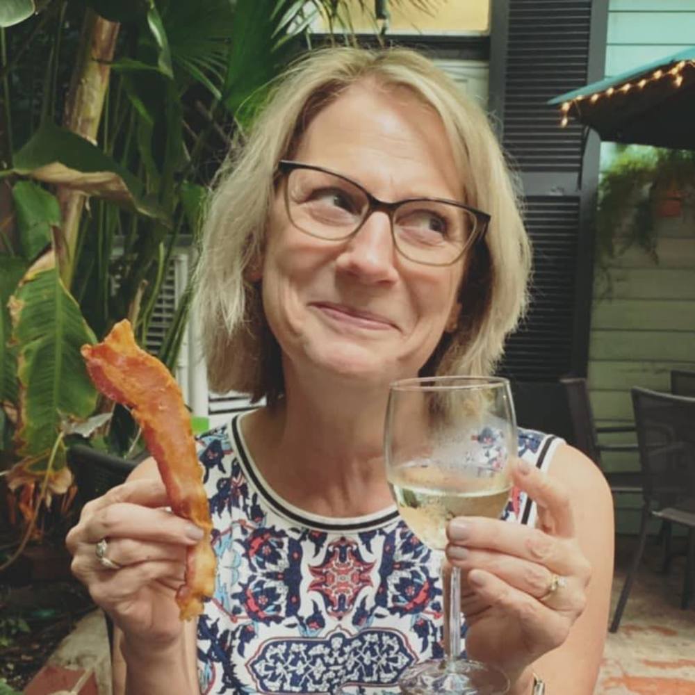 Meet your Posher, Lola